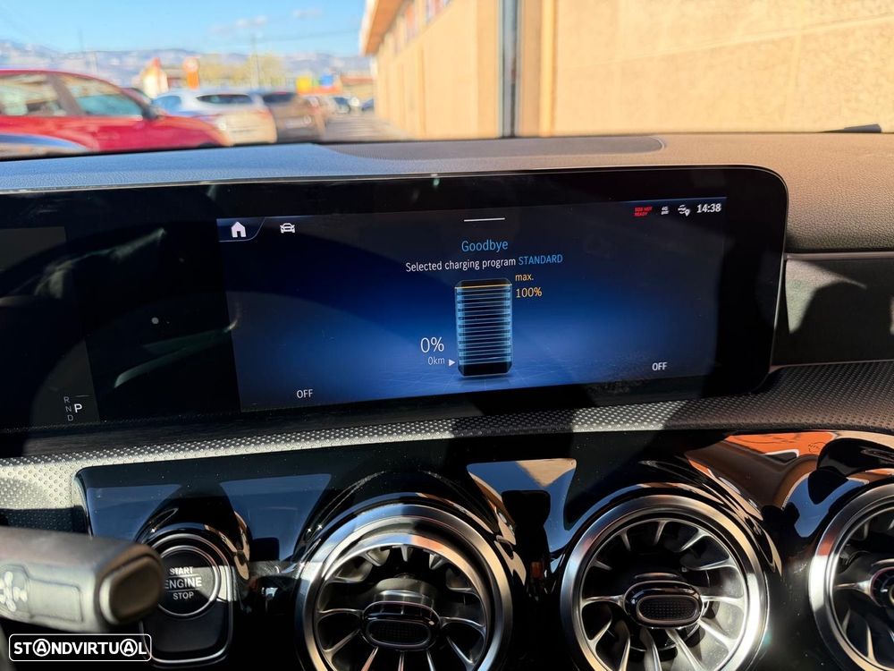 Mercedes-Benz A 250 - 6