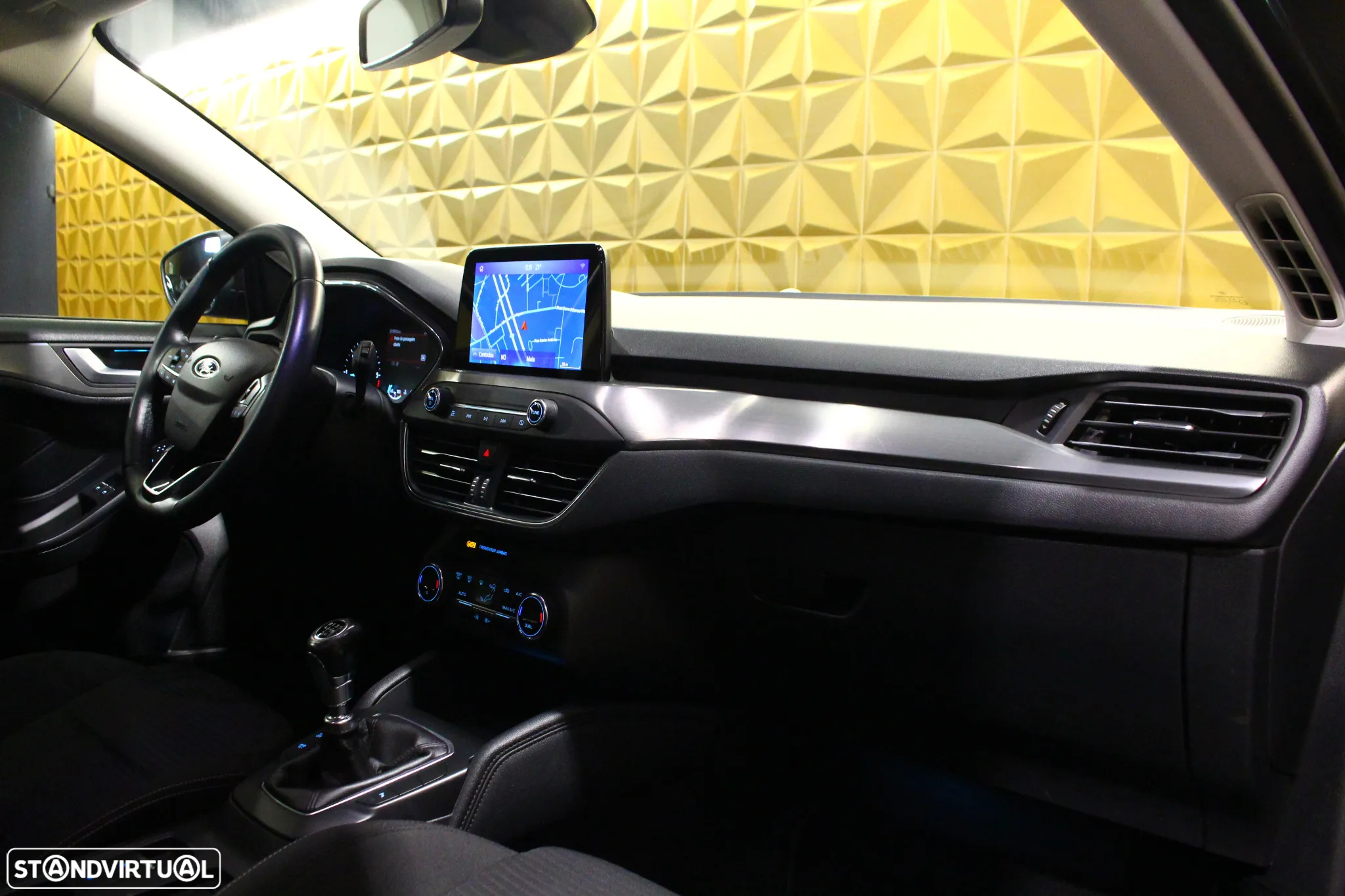 Ford Focus SW 1.5 TDCi EcoBlue Titanium - 13