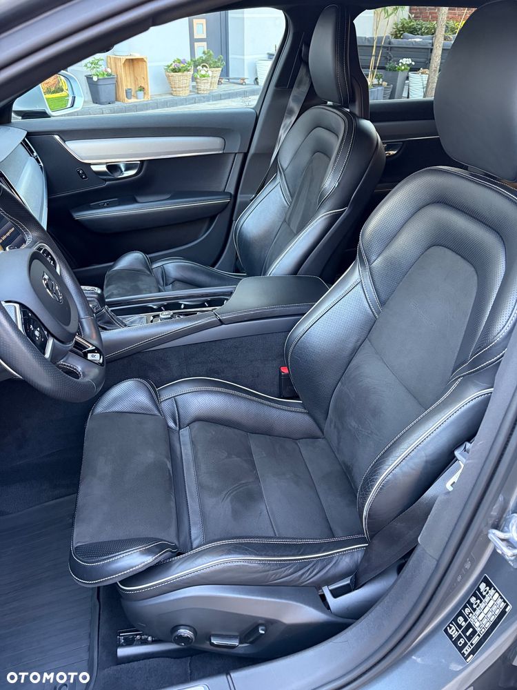 Volvo V90 D4 Geartronic R Design - 12