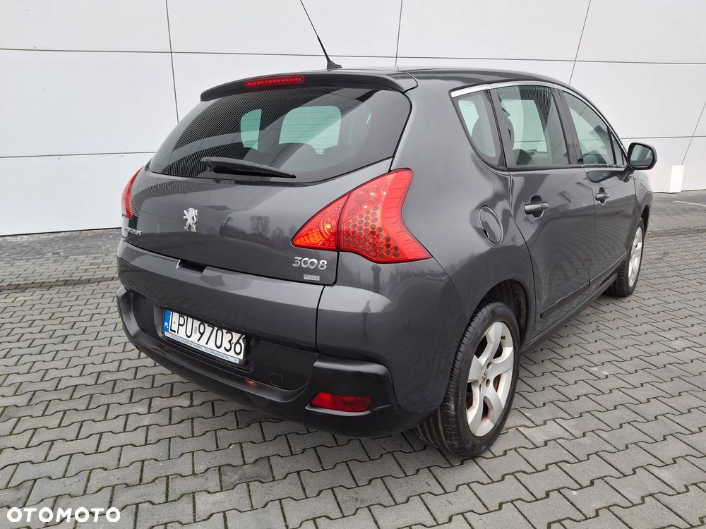 Peugeot 3008 HDi FAP 115 EGS6 Stop&Start Business-Line - 15