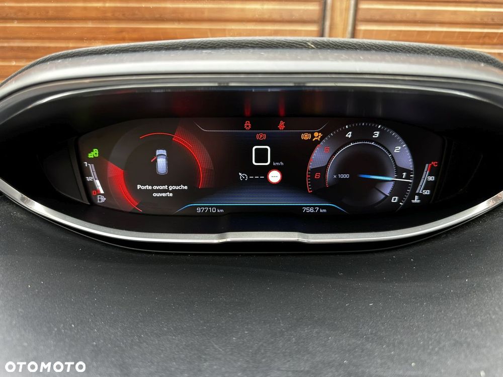 Peugeot 3008 2.0 BlueHDi Allure - 12