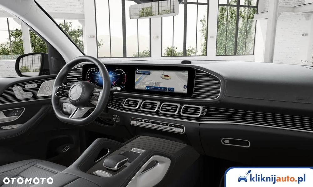 Mercedes-Benz GLS - 8