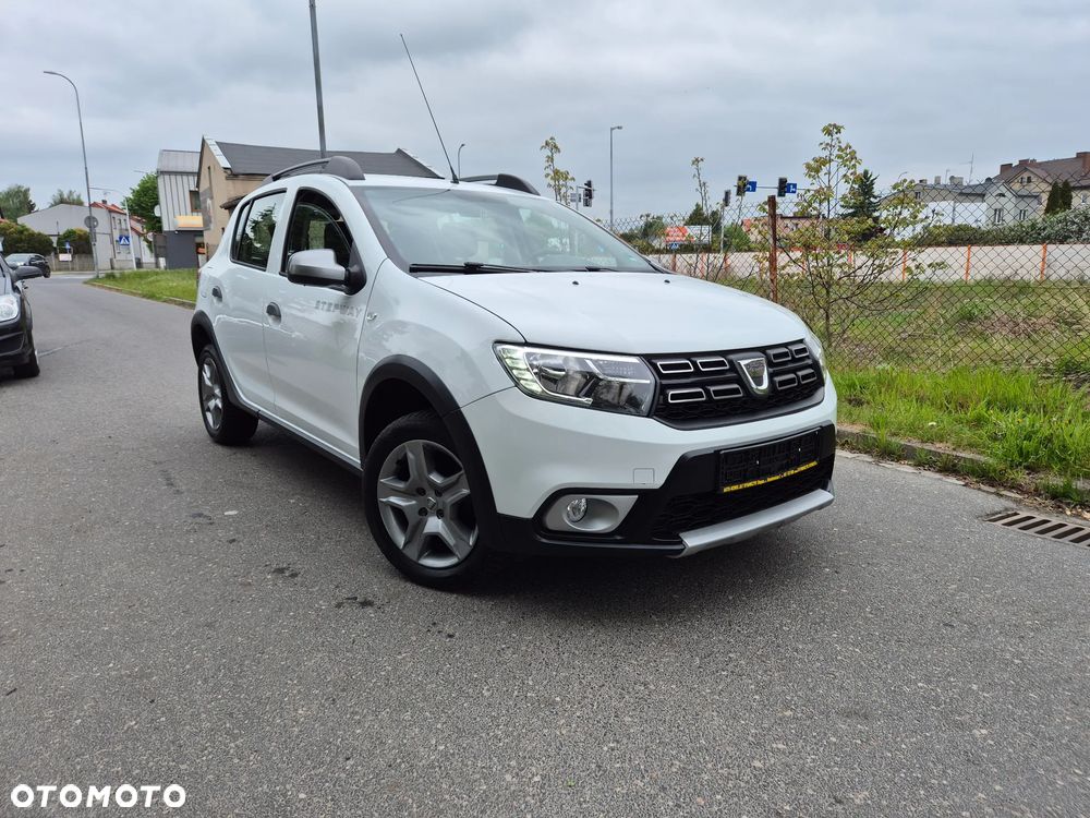 Dacia Sandero TCe 90 Laureate - 3