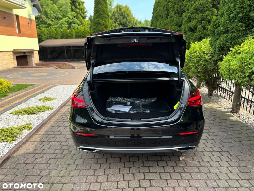 Mercedes-Benz Klasa C 220 d 9G-TRONIC Avantgarde - 16