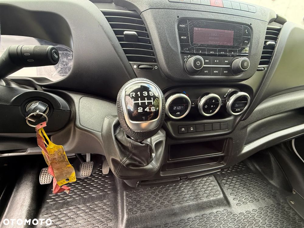 Iveco Daily - 24