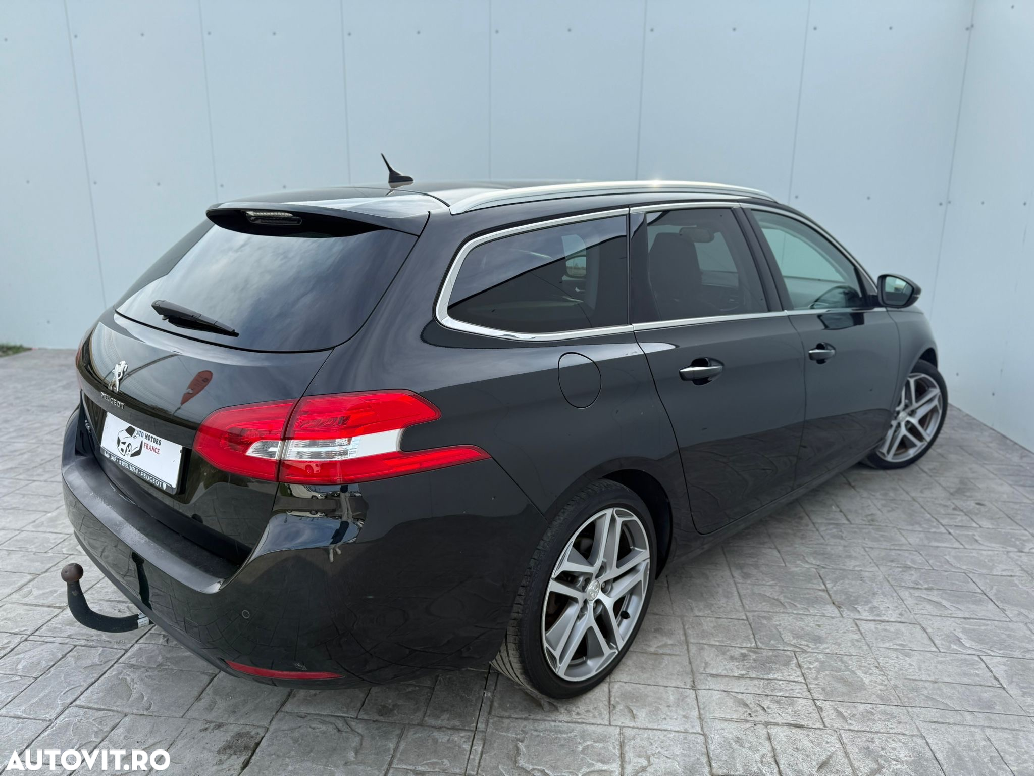 Peugeot 308 1.6 THP Allure - 2
