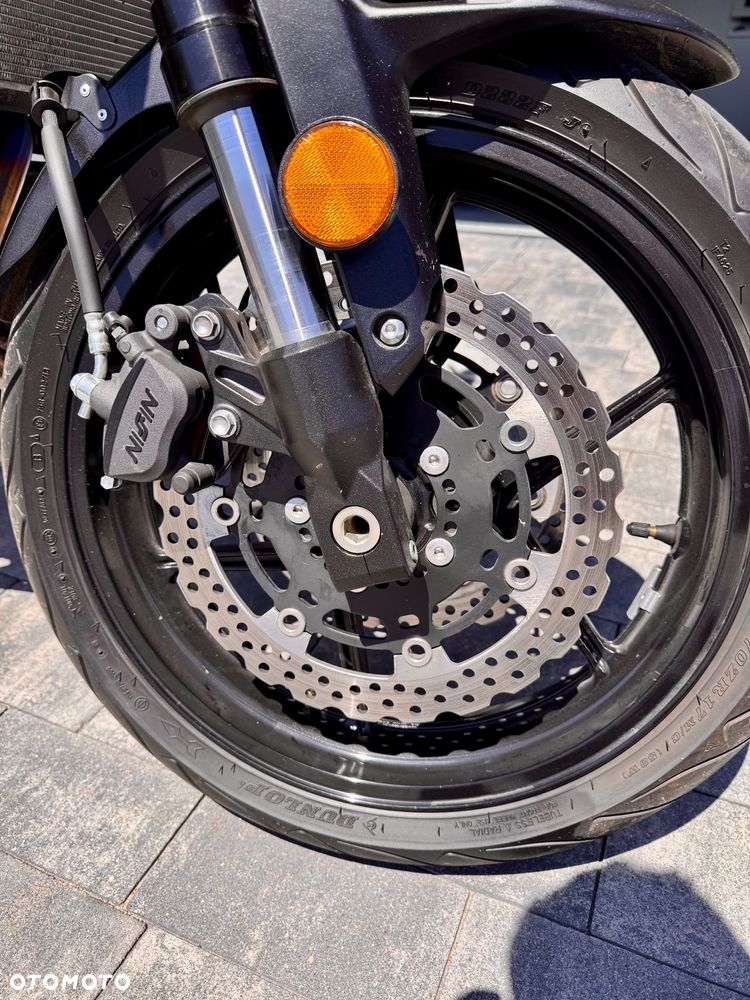 Kawasaki Versys 650 - 3