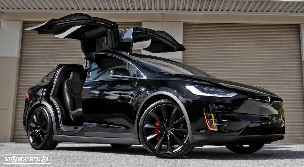 Tesla Model X P100D - 12