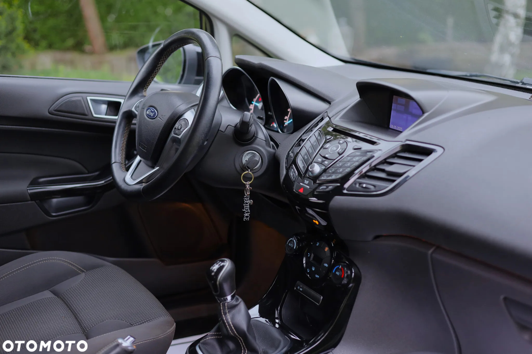 Ford Fiesta 1.5 TDCi Ambiente - 20