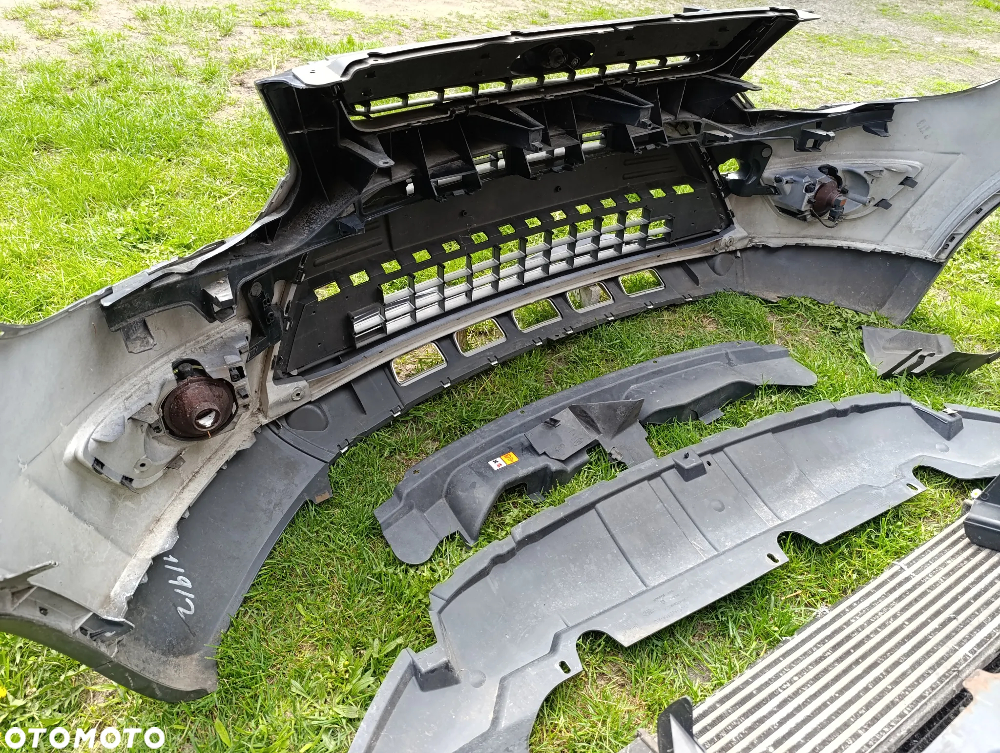 MASKA ZDERZAK PRZÓD KUGA MK1 H8 - 5