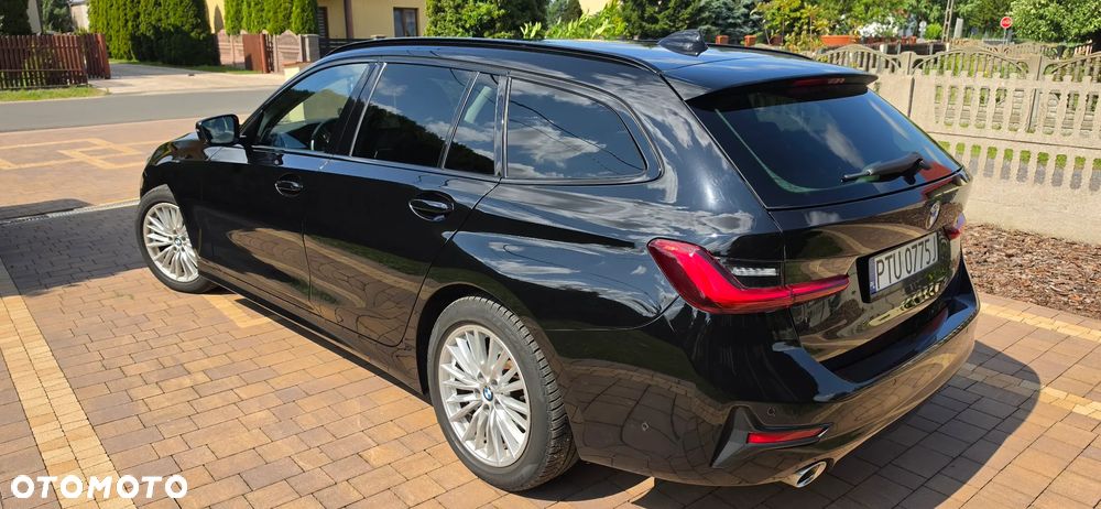 BMW Seria 3 320d Sport Line Shadow sport - 5
