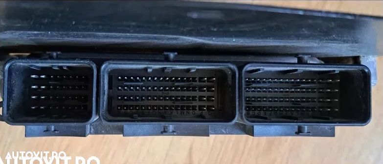 Calculator motor ECU renault trafic, opel vivaro 1,6 - 2