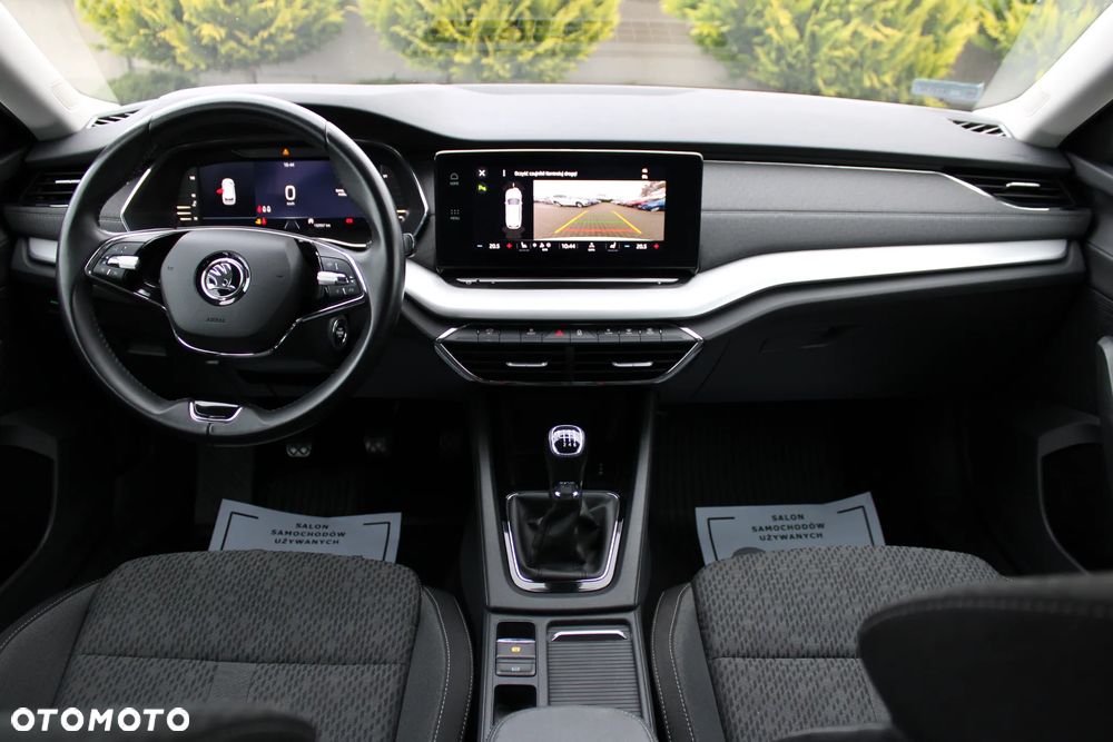 Skoda Octavia 1.5 TSI ACT Style - 25