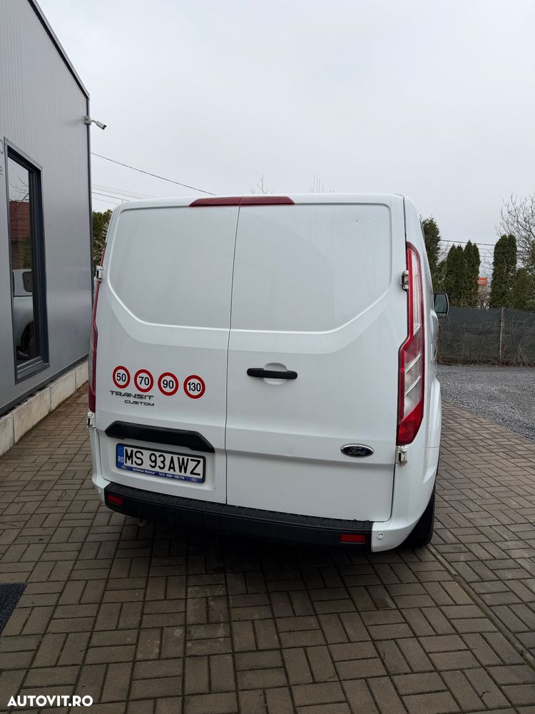 Ford TRANSIT CUSTOM 300L - 6
