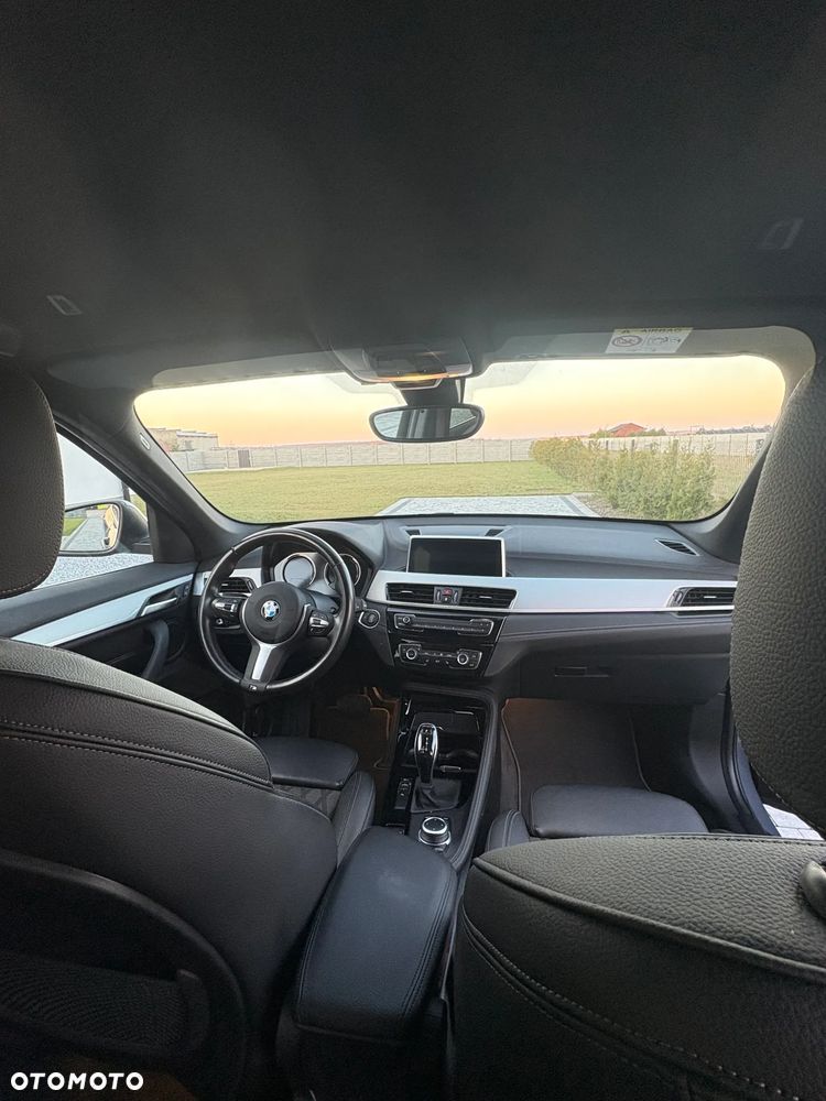 BMW X1 sDrive18i - 9