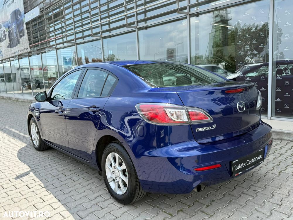 Mazda 3 - 7