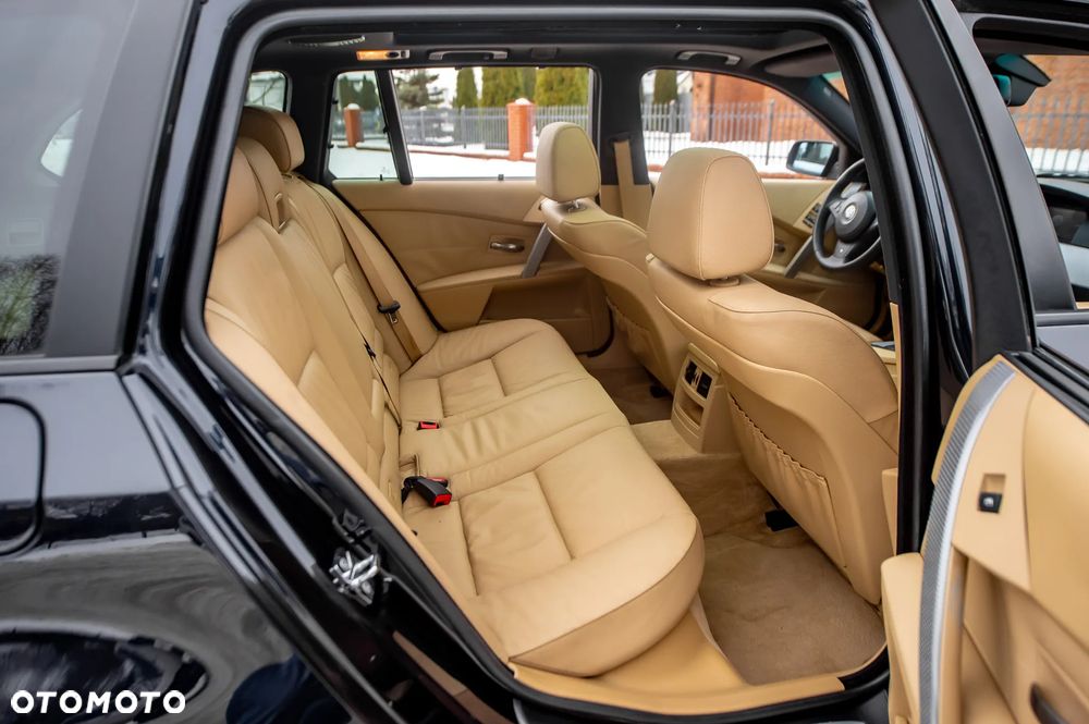 BMW Seria 5 530d - 22