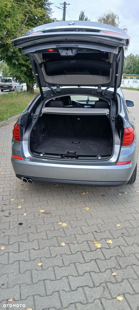 BMW Seria 5 530d xDrive - 6