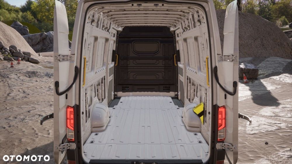 Volkswagen Crafter - 14