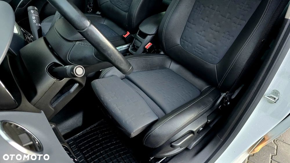 Opel Meriva 1.4 Innovation - 14