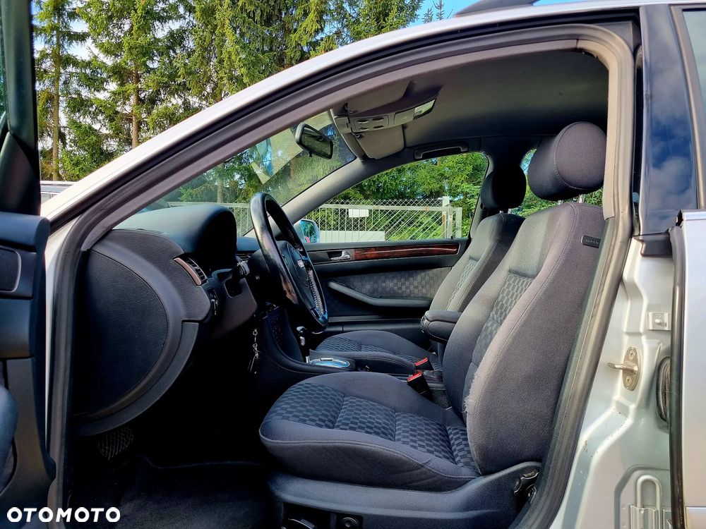 Audi A6 Avant 2.5 TDI - 9