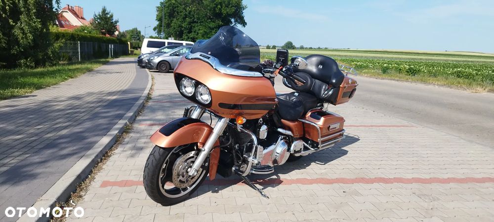 Harley-Davidson Touring Road Glide - 17