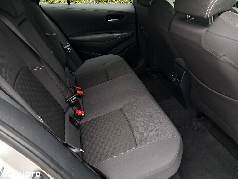 Toyota Corolla 1.8 Hybrid Comfort - 10