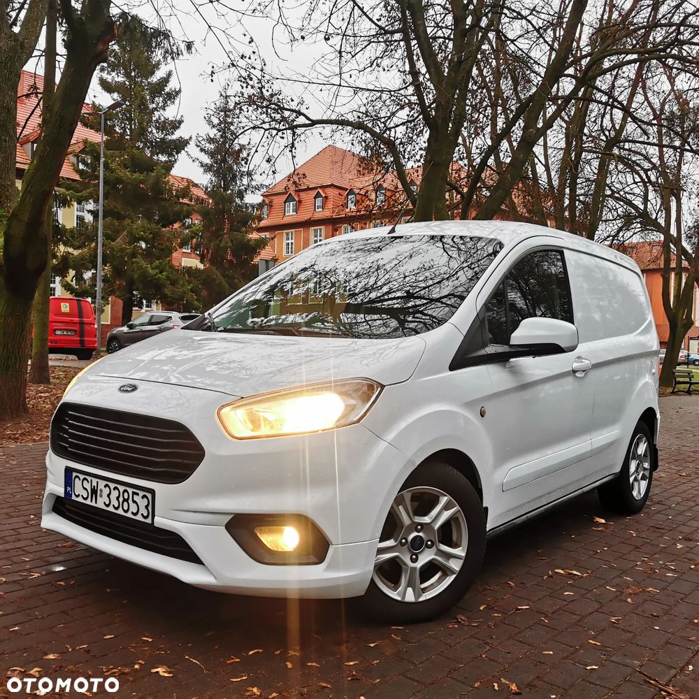 Ford Courier - 11