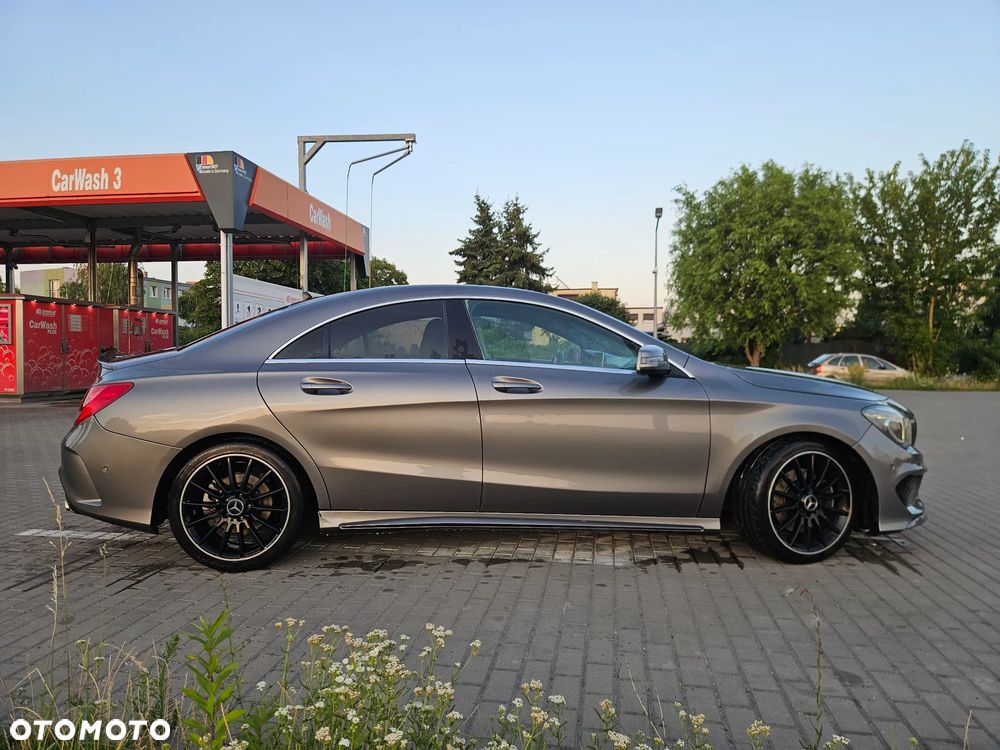Mercedes-Benz CLA 250 7G-DCT - 9