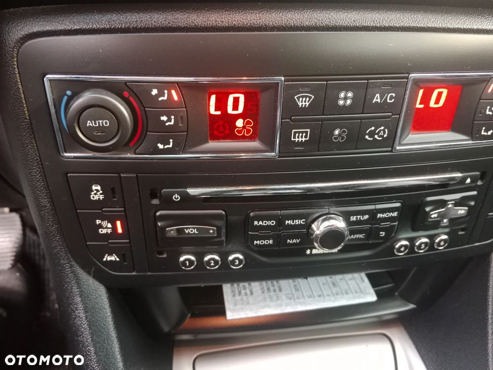 Citroën C5 HDi 140 FAP Selection - 14