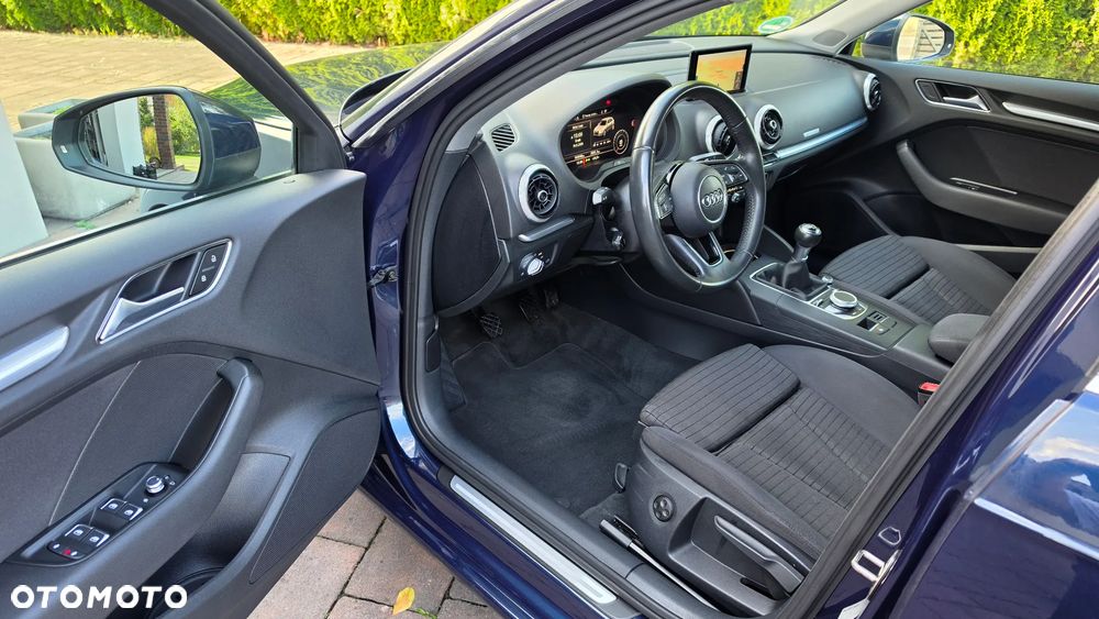 Audi A3 Sportback - 7