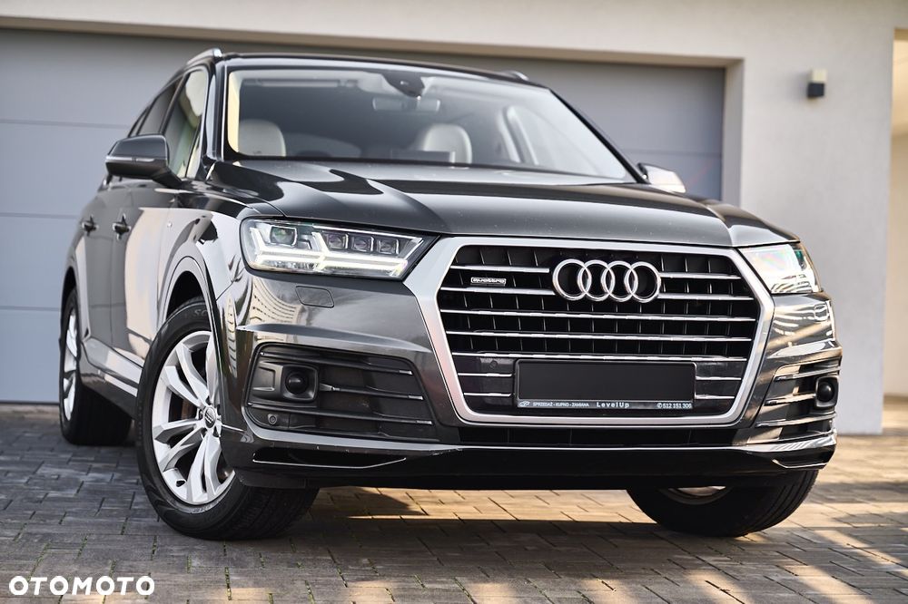 Audi Q7 - 2