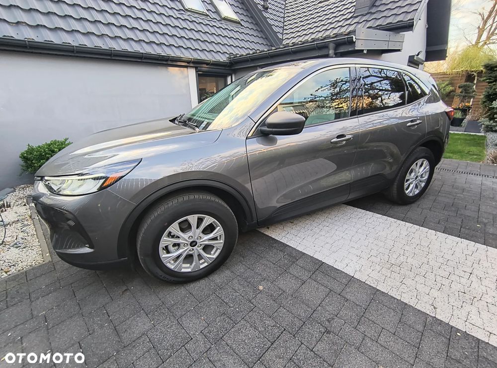 Ford Kuga - 19