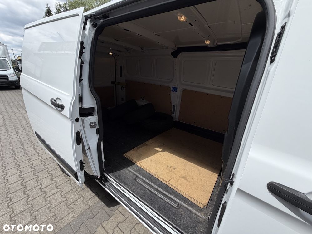Ford Transit Custom - 23