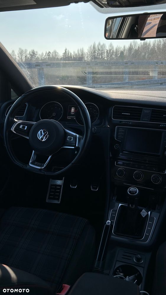 Volkswagen Golf VII 2.0 TSI BMT GTI Clubsport - 12