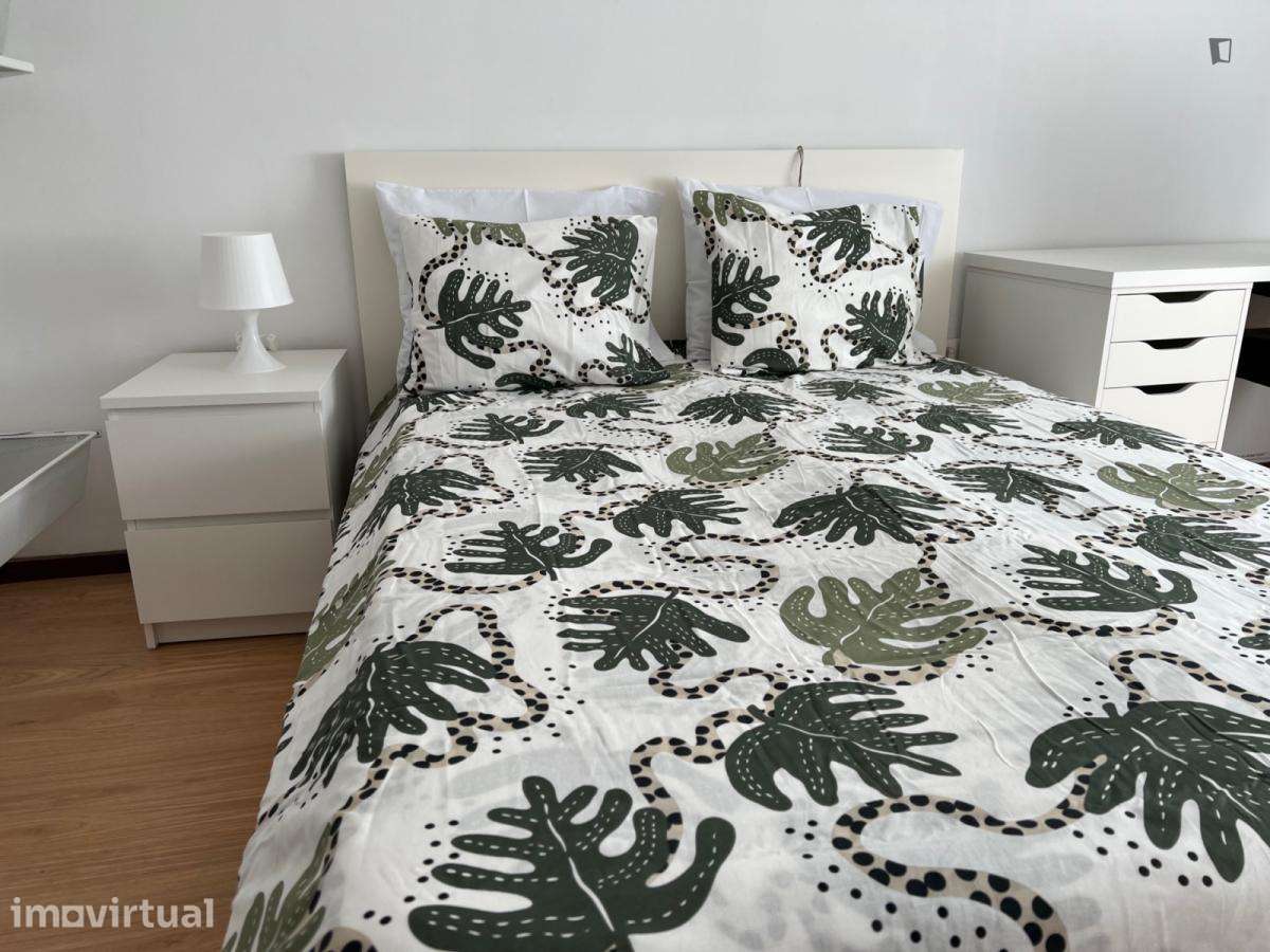 Quarto - localizado em Trofa Porto - Grande imagem: 3/9