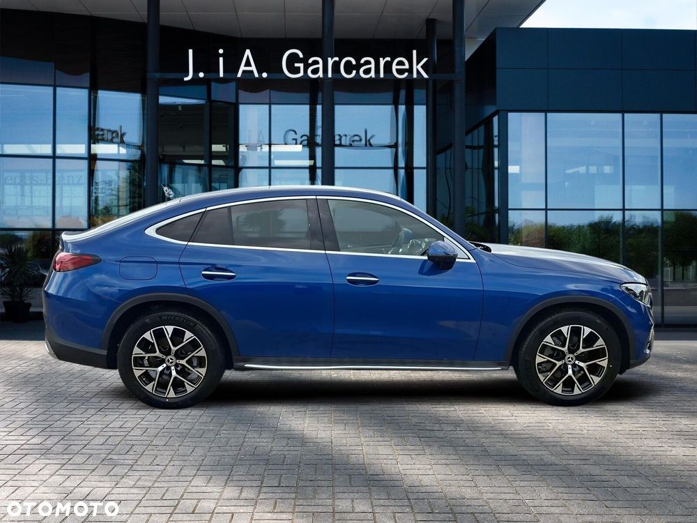 Mercedes-Benz GLC - 7
