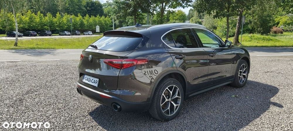 Alfa Romeo Stelvio 2.0 Turbo Estrema Q4 - 4
