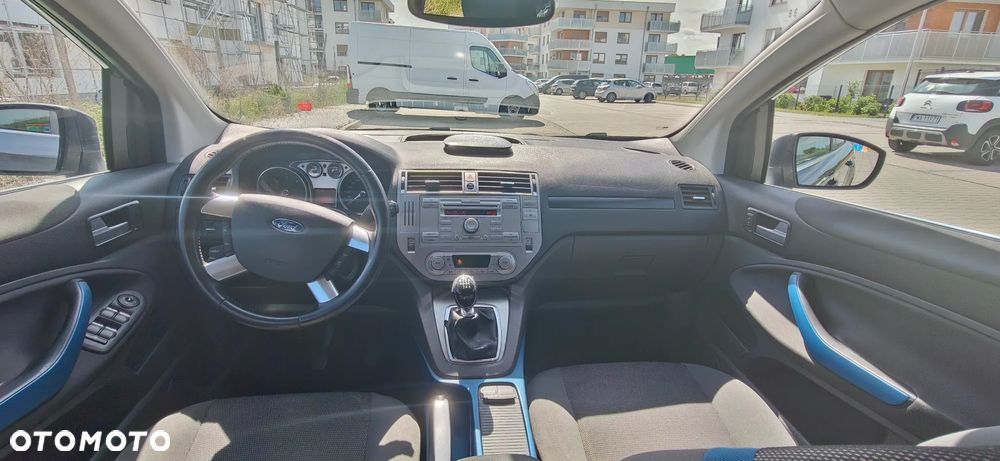 Ford Kuga 2.0 TDCi Titanium - 10