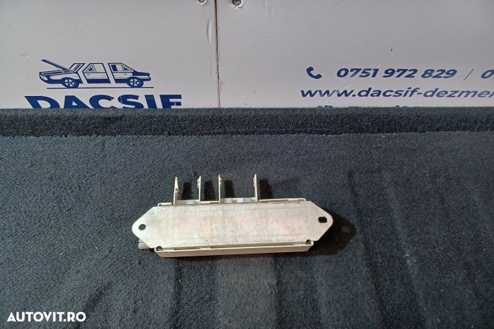 Amplificator antena radio 921720-001 921720001 90462593 921720-001 92 - 2