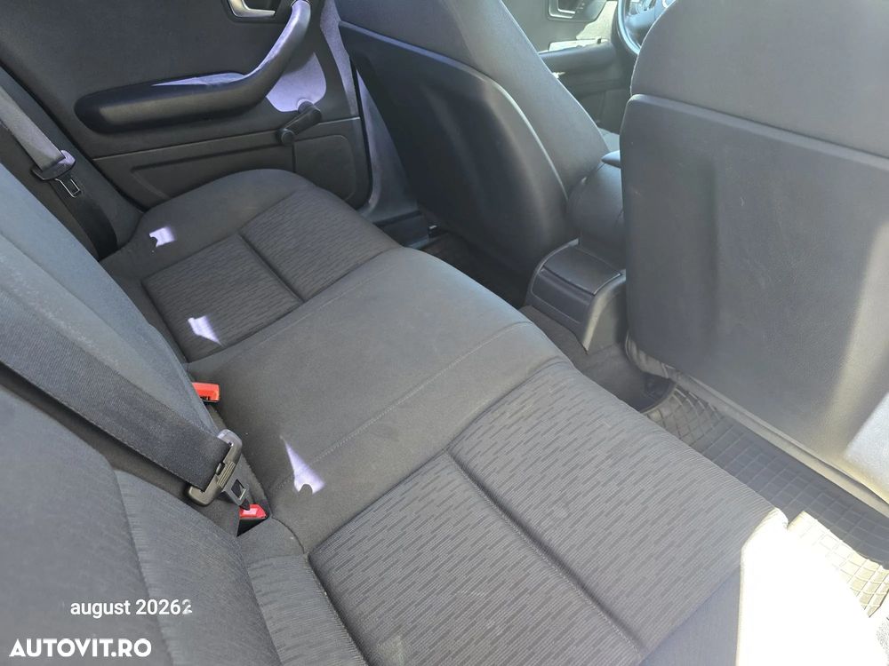 Audi A4 Limuzina - 10