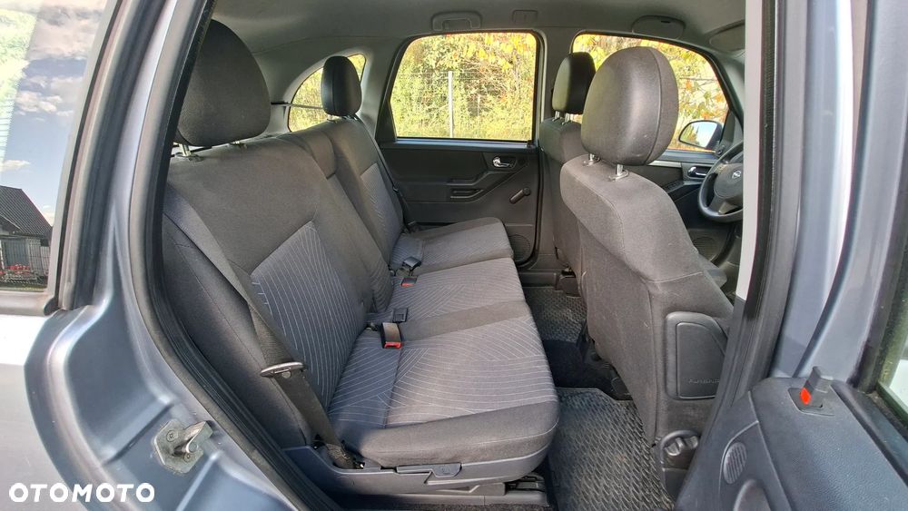 Opel Meriva - 16