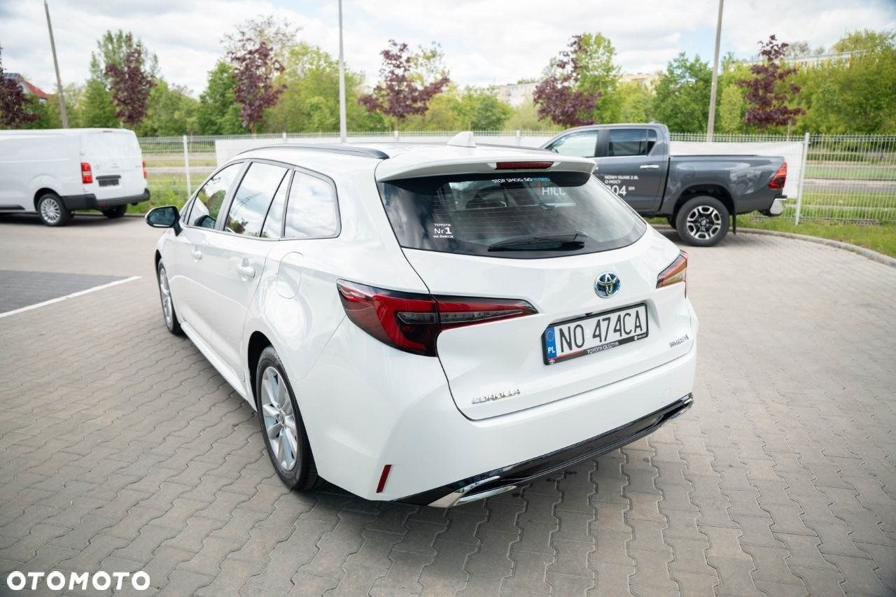 Toyota Corolla - 11