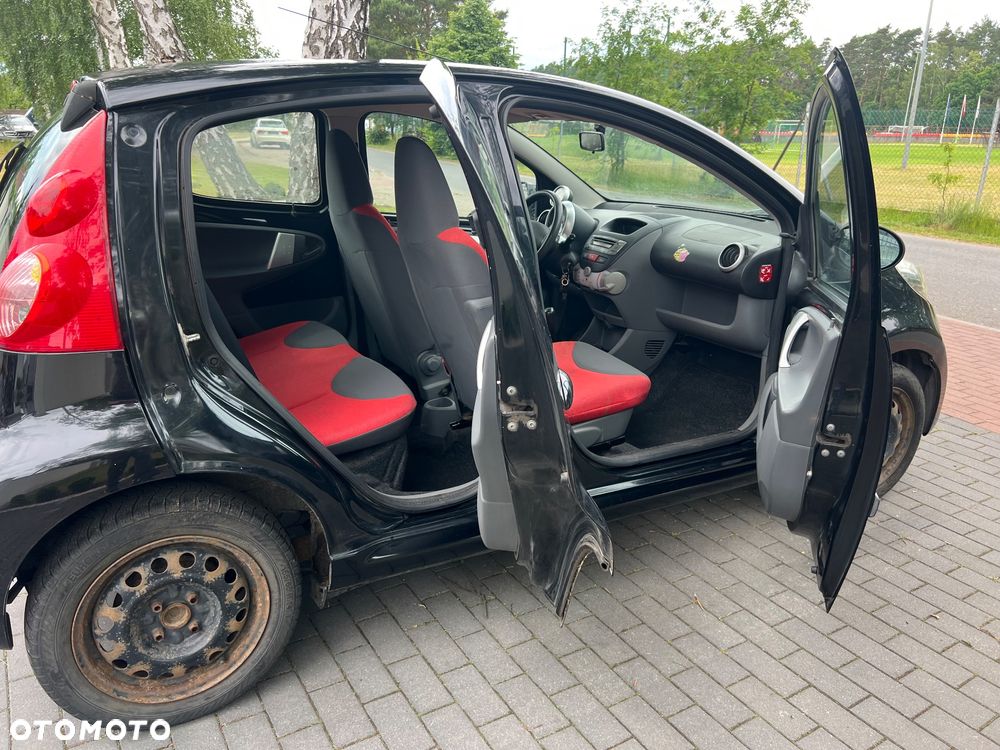 Peugeot 107 70 Urban Move - 10