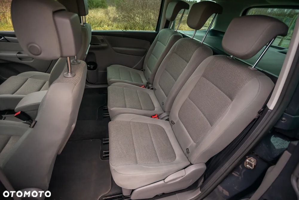 Volkswagen Sharan 2.0 TDI DSG BlueMotion Technology Comfortline - 30