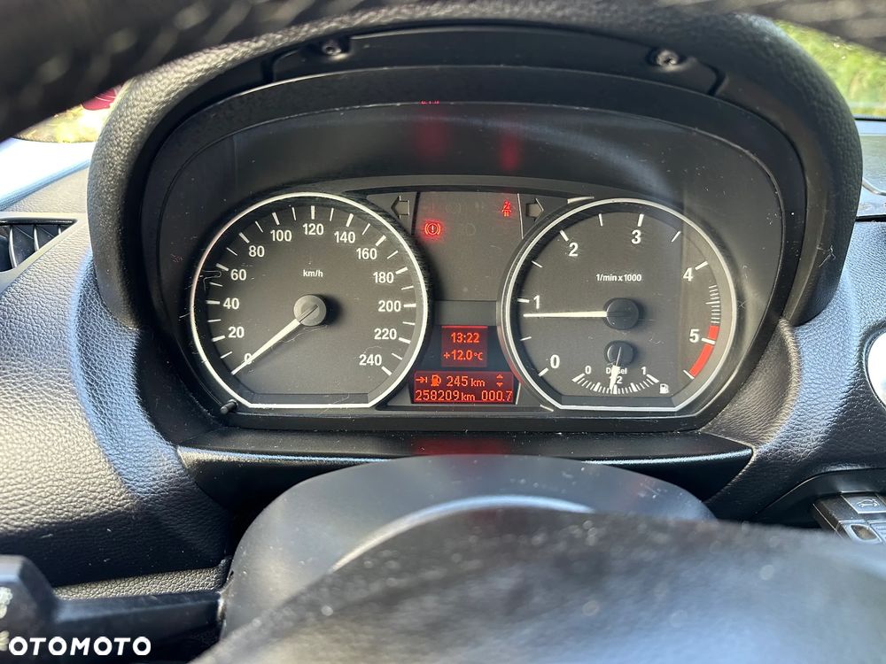 BMW Seria 1 118d - 12