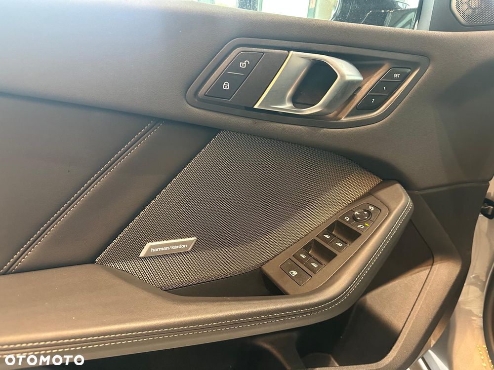 BMW Seria 1 - 17