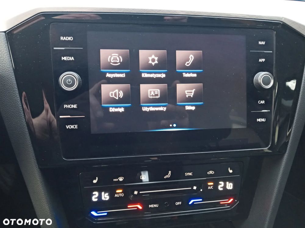 Volkswagen Passat 2.0 TSI Business DSG - 19