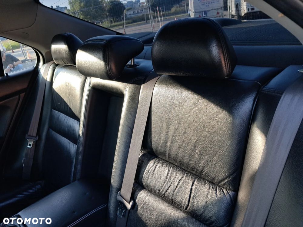 Honda Accord 2.4 Executive - 12