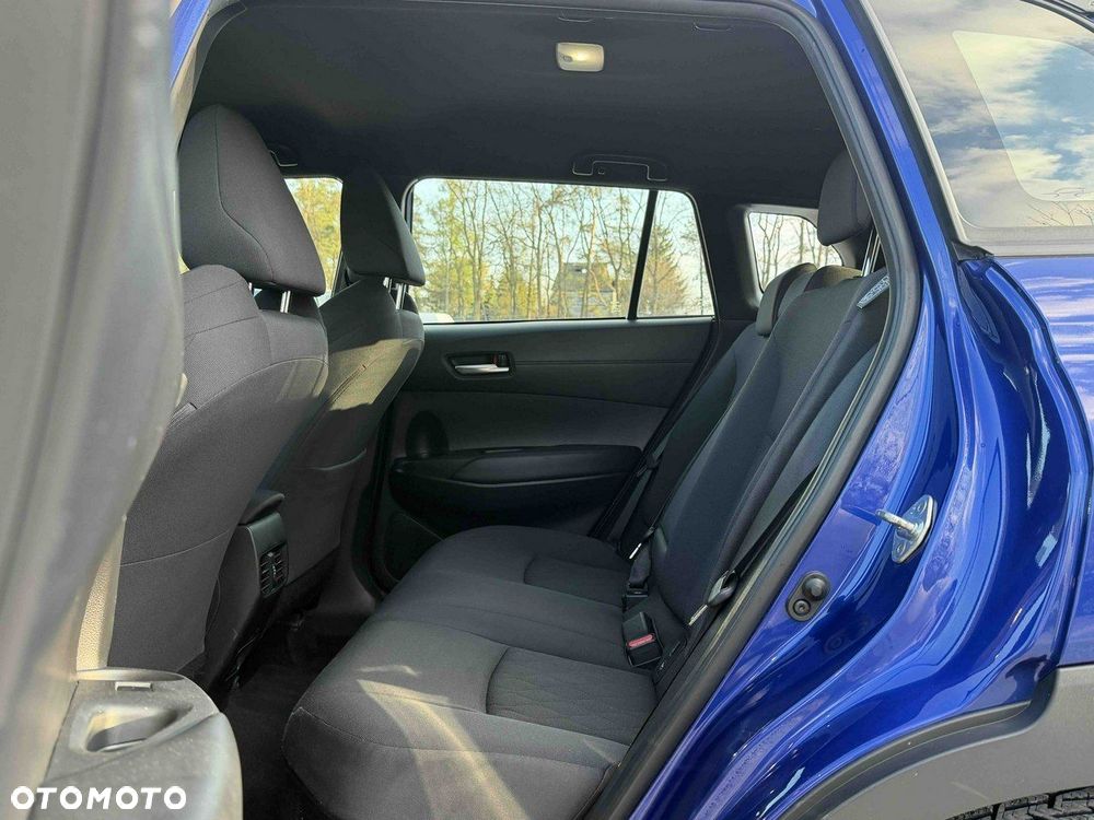 Toyota Corolla Cross - 13